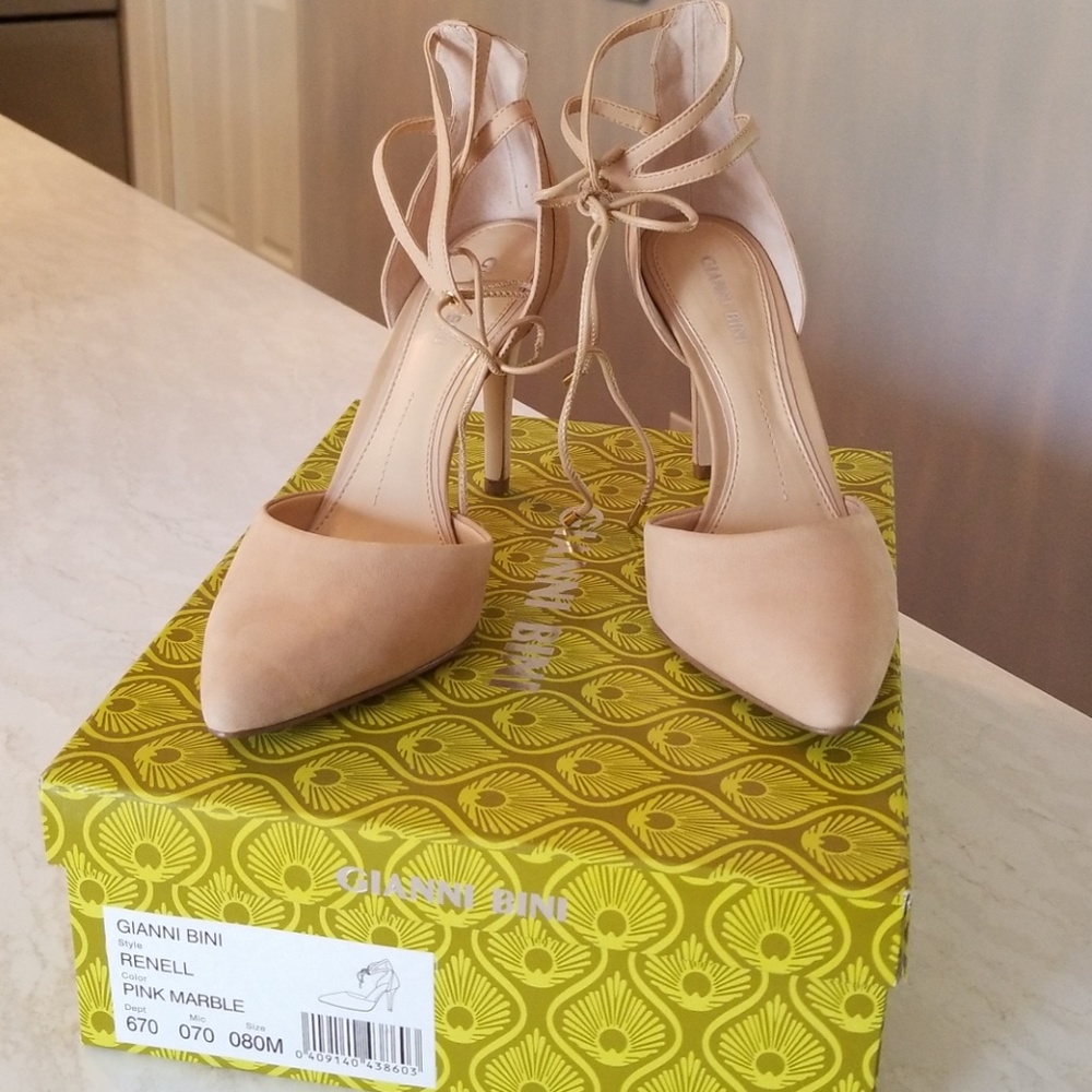 Gianni Bini Renell ankle strap pump NUDE